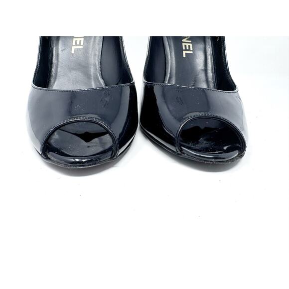 CHANEL Black Patent Leather Peep Toe Heels Pumps with Gold CC Logo Size EU 37 - Picture 11 of 12